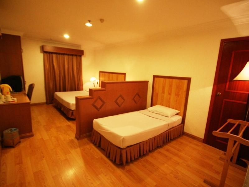 Crystal Lodge Kota Bharu Exteriör bild