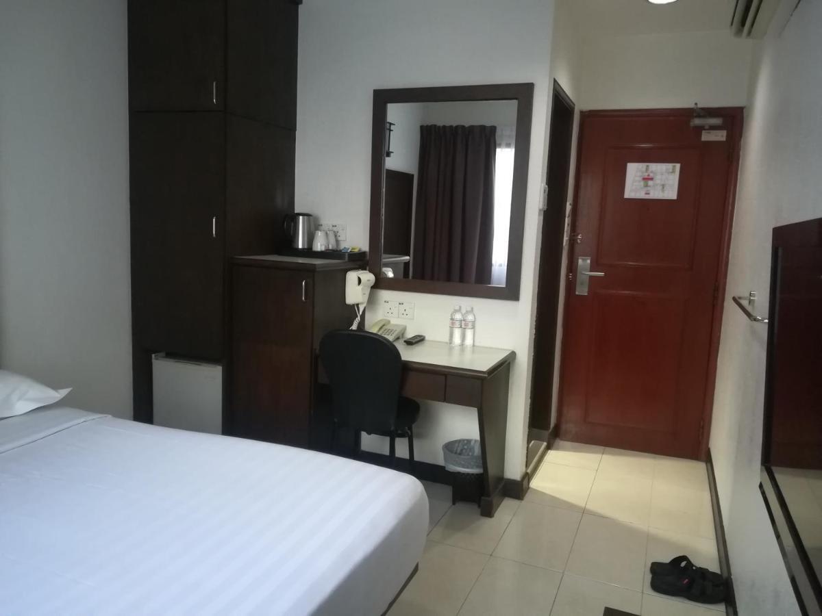Crystal Lodge Kota Bharu Exteriör bild
